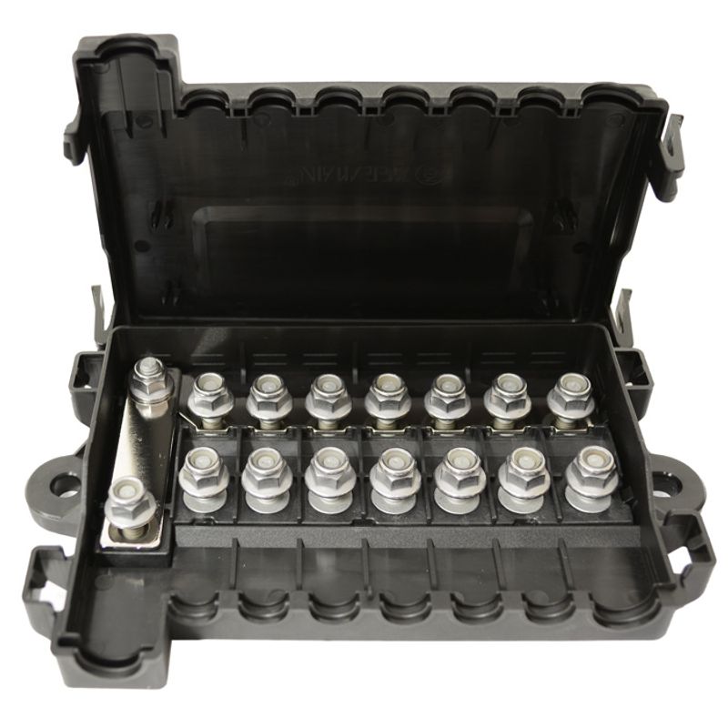 Midi & Mega Fuse Box - 1 X Mega & 7 X Midi